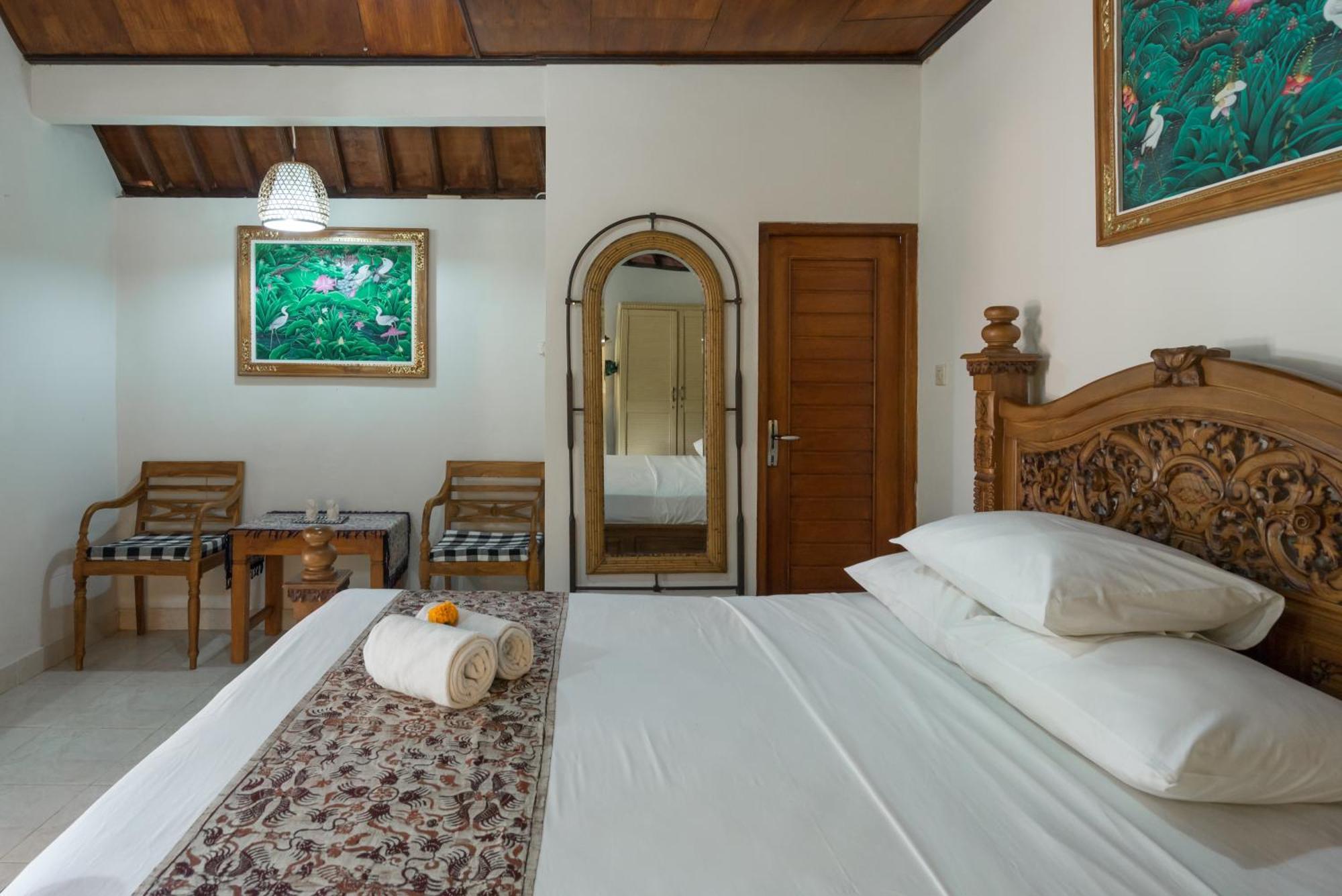 Nuaja Balinese Guest House Ubud Exterior foto