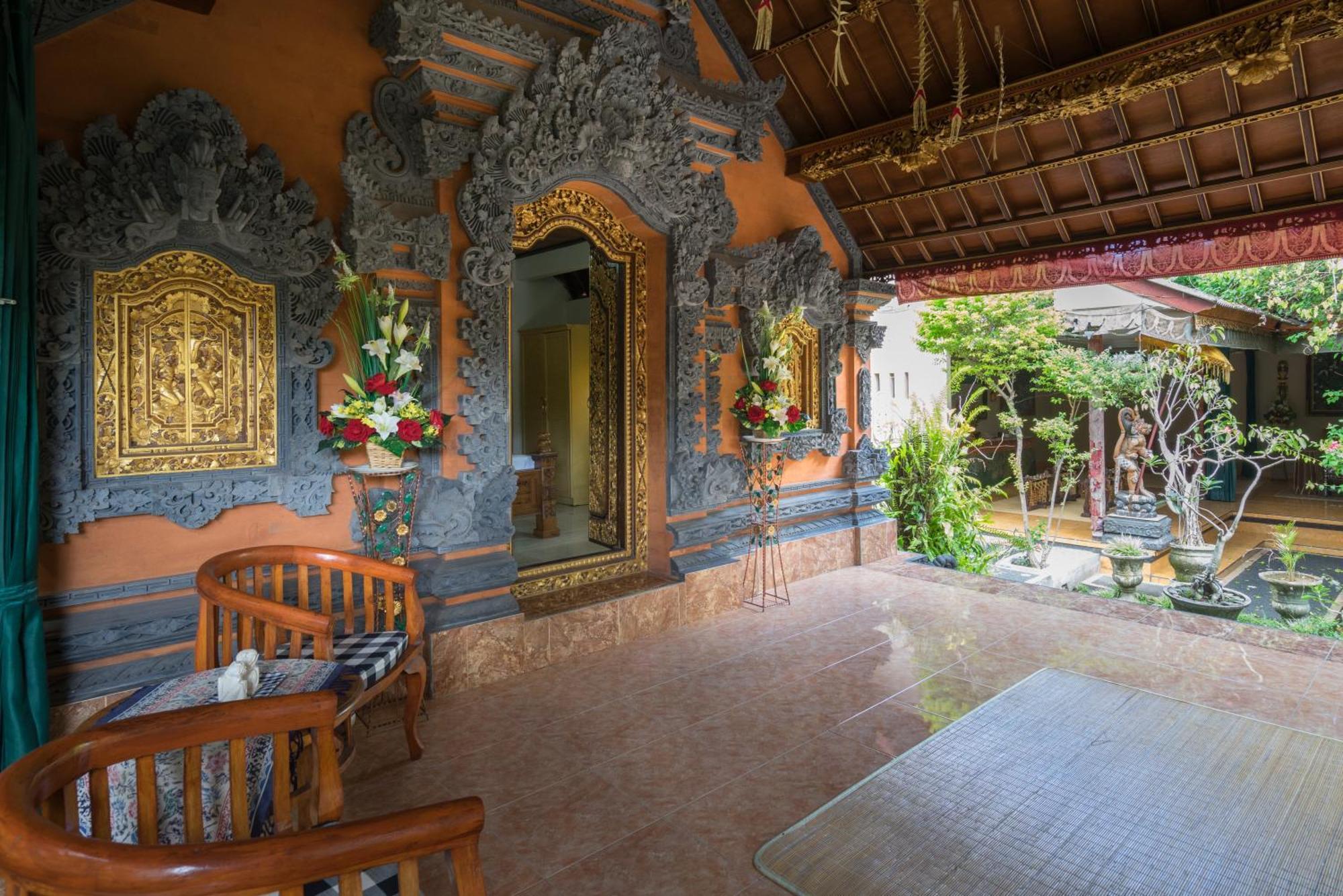 Nuaja Balinese Guest House Ubud Exterior foto